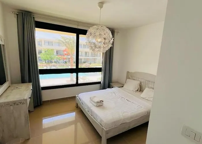 1 Bedroom G-cribs B16